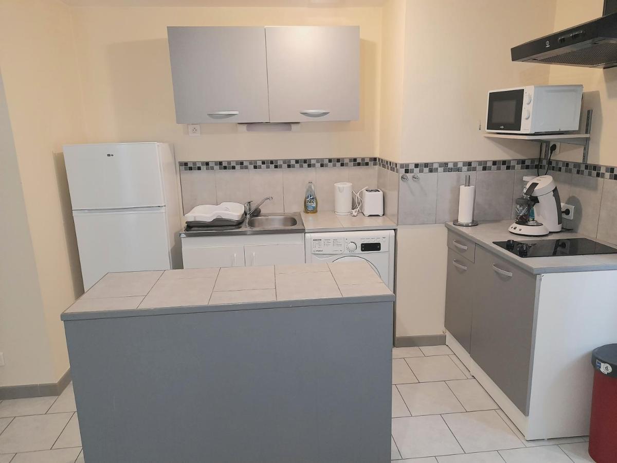 Apartamento Animalier Joigny Exterior foto